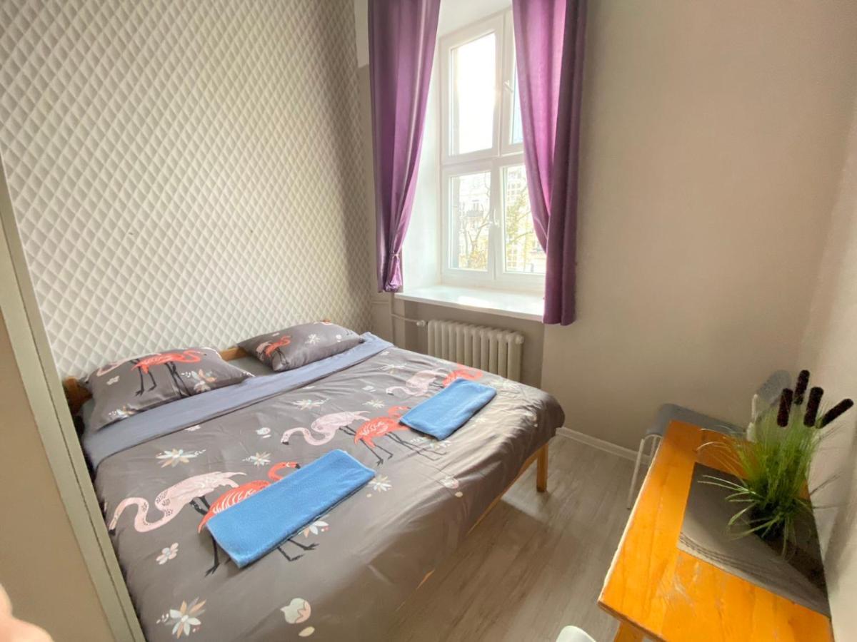 Oliwka Hostel Варшава Экстерьер фото