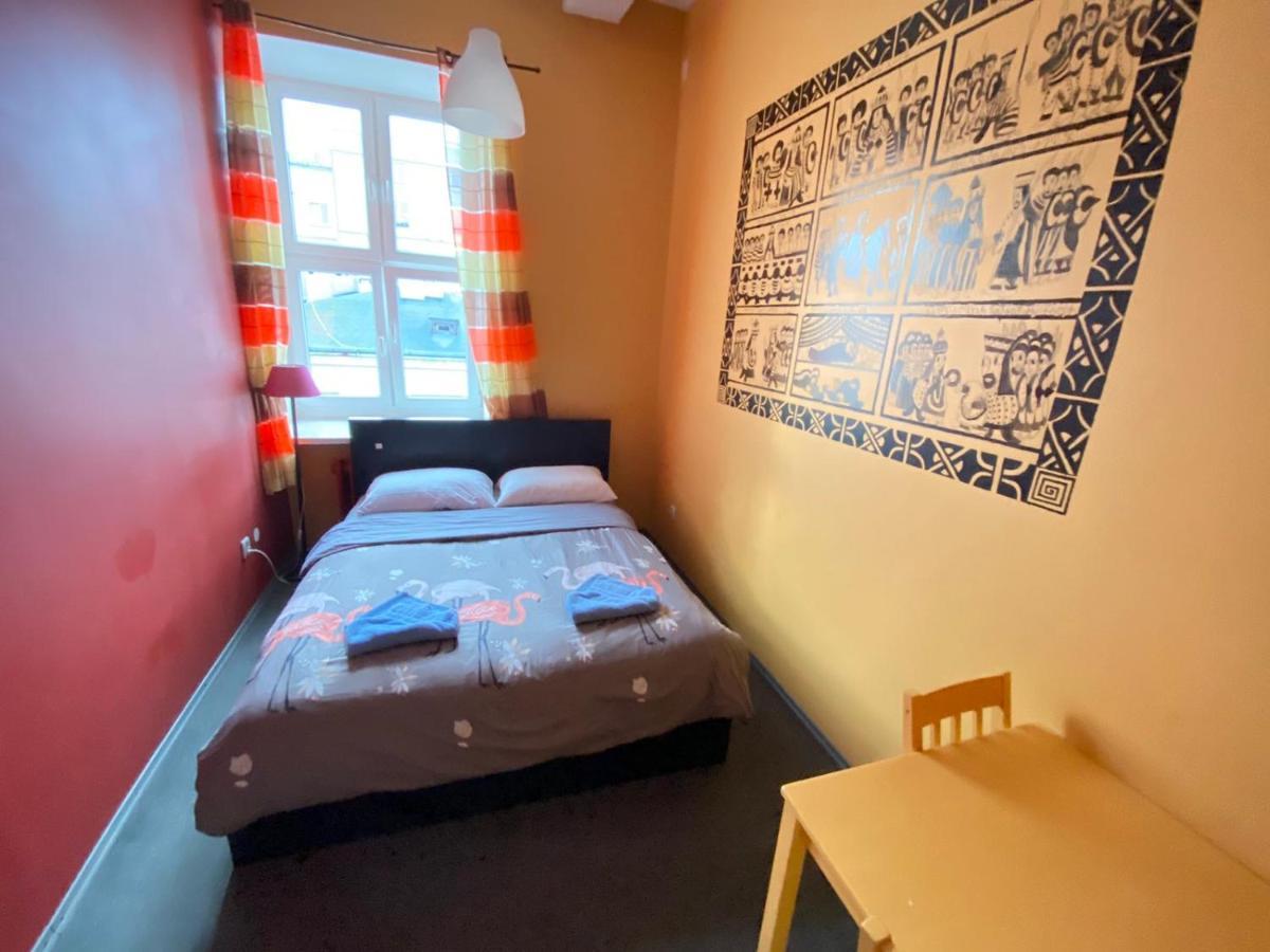 Oliwka Hostel Варшава Экстерьер фото